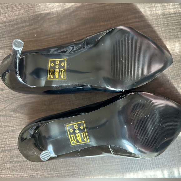 ALDO Stessy Black Pumps - Picture 6 of 6